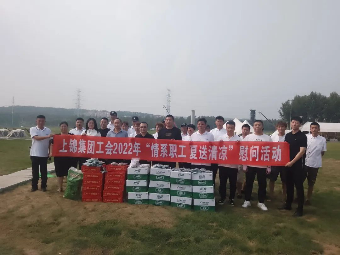 caaa2166b7c3c51cc33ff877e5418b6a.jpg